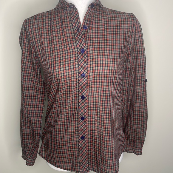 New Territories Tops - New Territories Blue, Red & Green Plaid Button Up. Vintage. Y2K